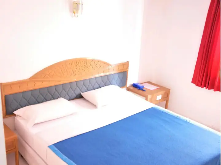 Паттайя: Highfive Guest House
