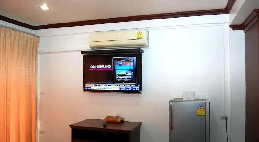 Паттайя: Greenvale Serviced Apartment