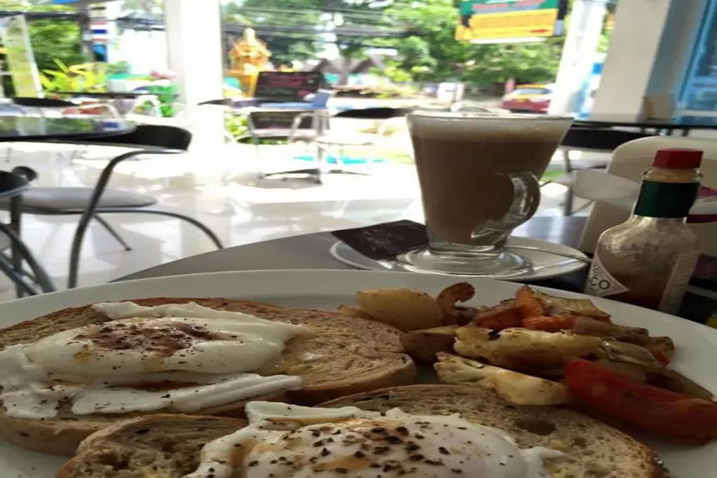 Самуи: Samui Backpacker Hotel