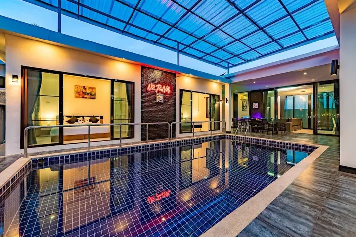 Хуахин: 4 Bedroom Modern Pool Villa BL10