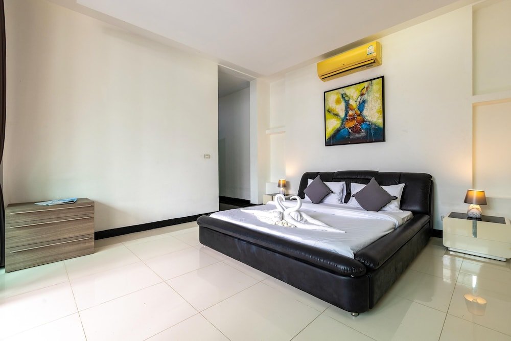 Хуахин: 4 Bedroom Modern Pool Villa BL10