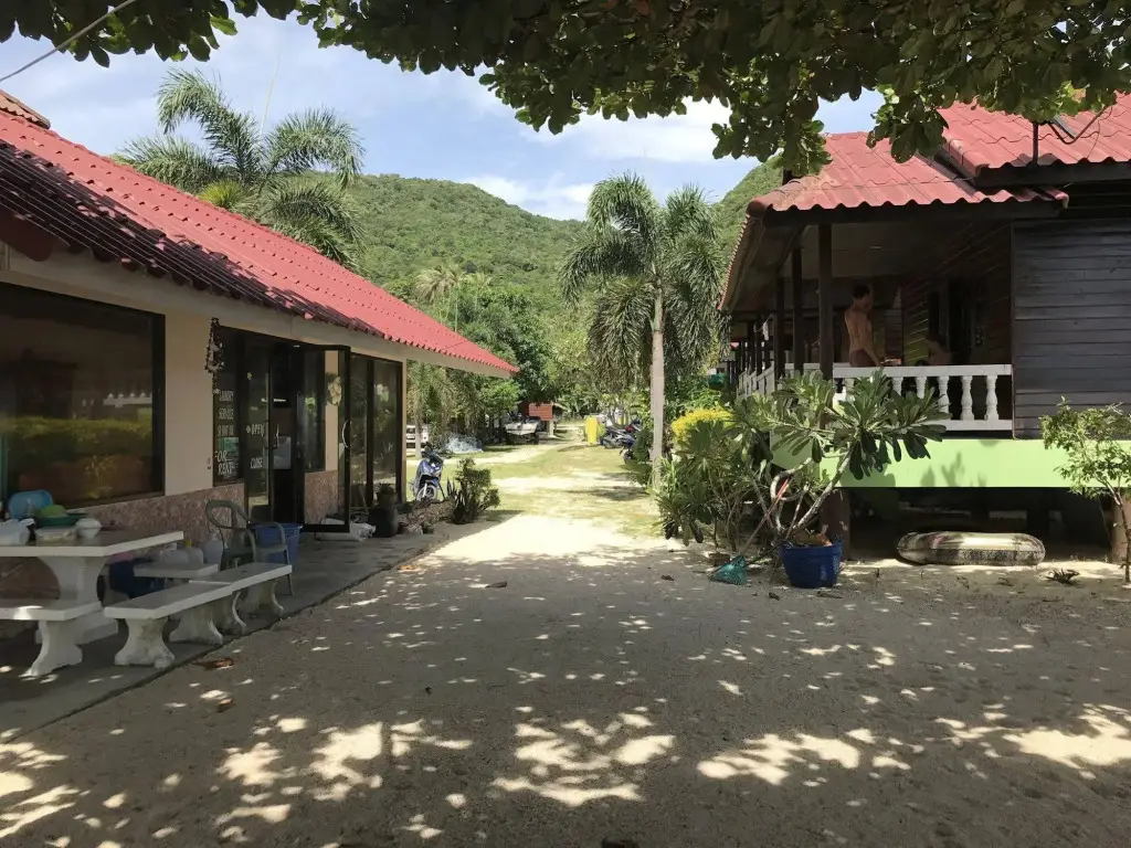 Ко-Пханган: No Name Bungalow Haad Yao