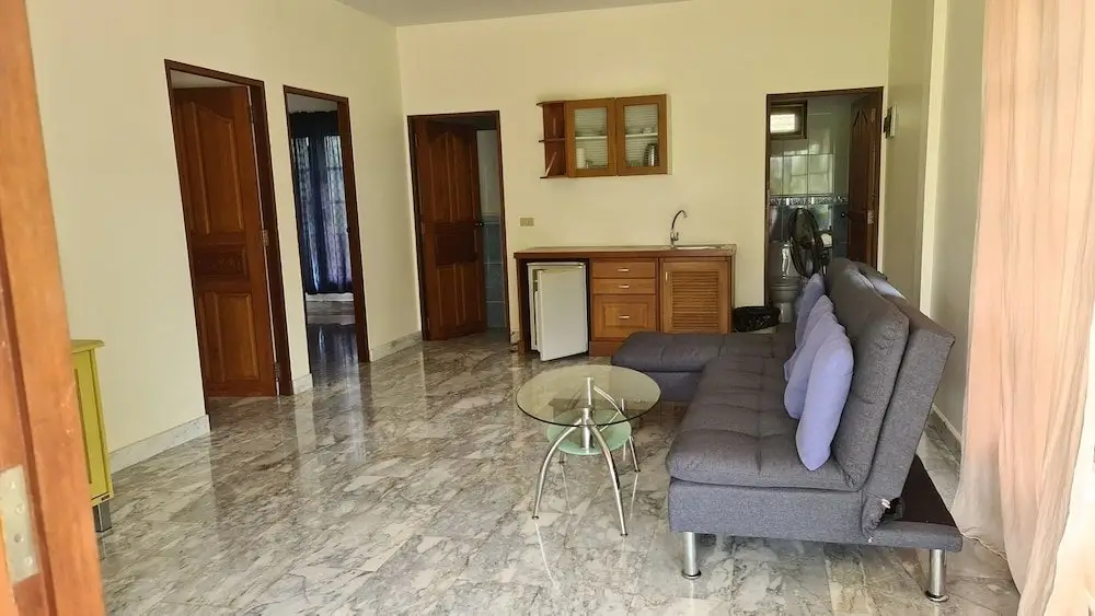 Чаам: Beautiful Bungalow With Shared Outdoor Pool and 2km From the Beach