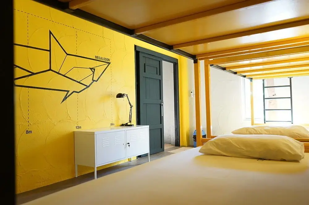 Као Лак: Monkey Dive YOLO Bungalow