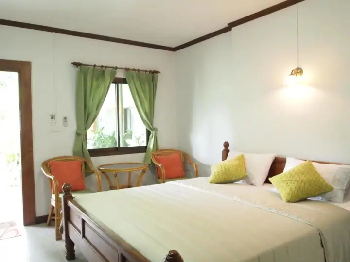 Самуи: Baan Sala Lung Dam Resort
