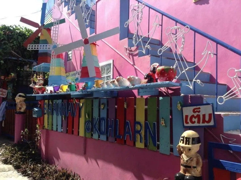 Ко-Лан: Baan Navy Kohlarn
