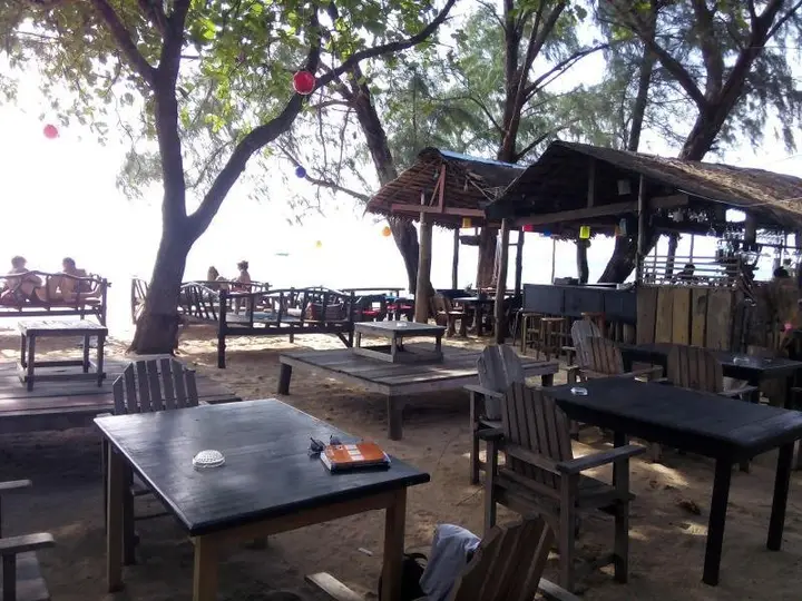 Ланта: Funky Fish Bungalows