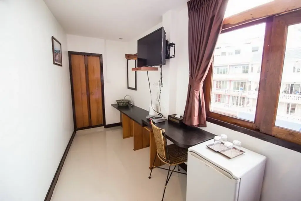 Чаам: Banmai Cha-am Hostel