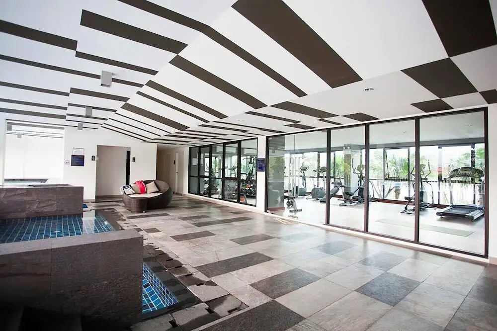 Пхукет: Zcape 2 Residence by AHM Asia