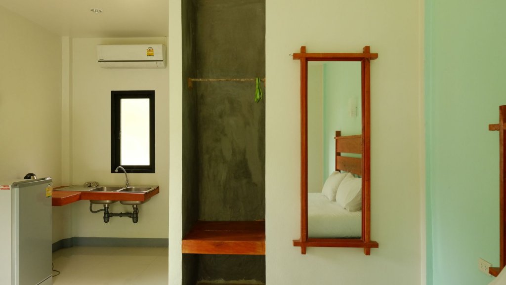 Ланта: Baan Reenaa Lanta