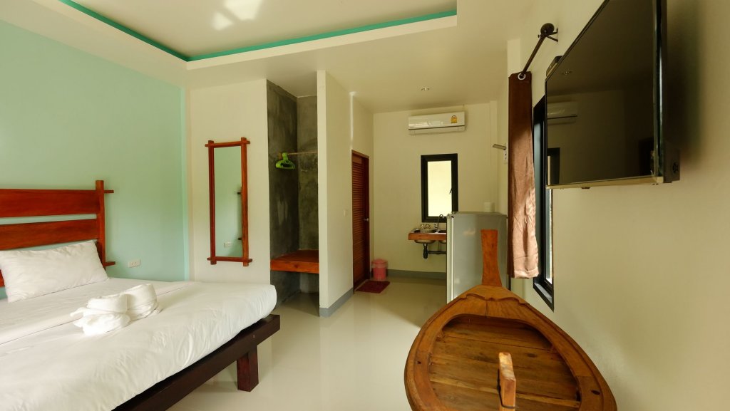 Ланта: Baan Reenaa Lanta