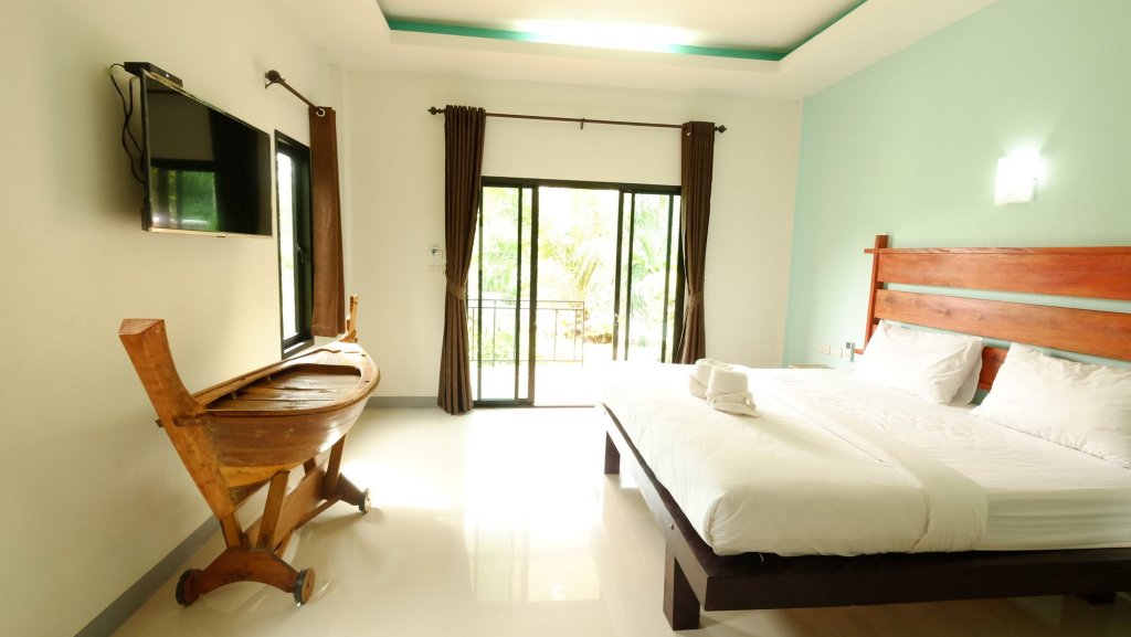 Ланта: Baan Reenaa Lanta