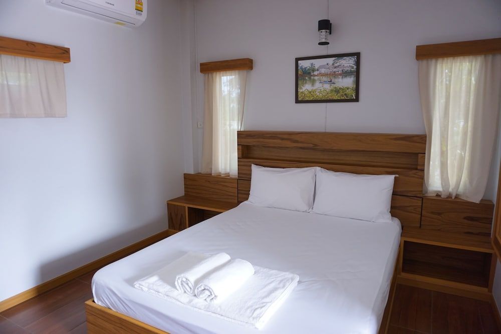 Лансака: Dokjan Resort