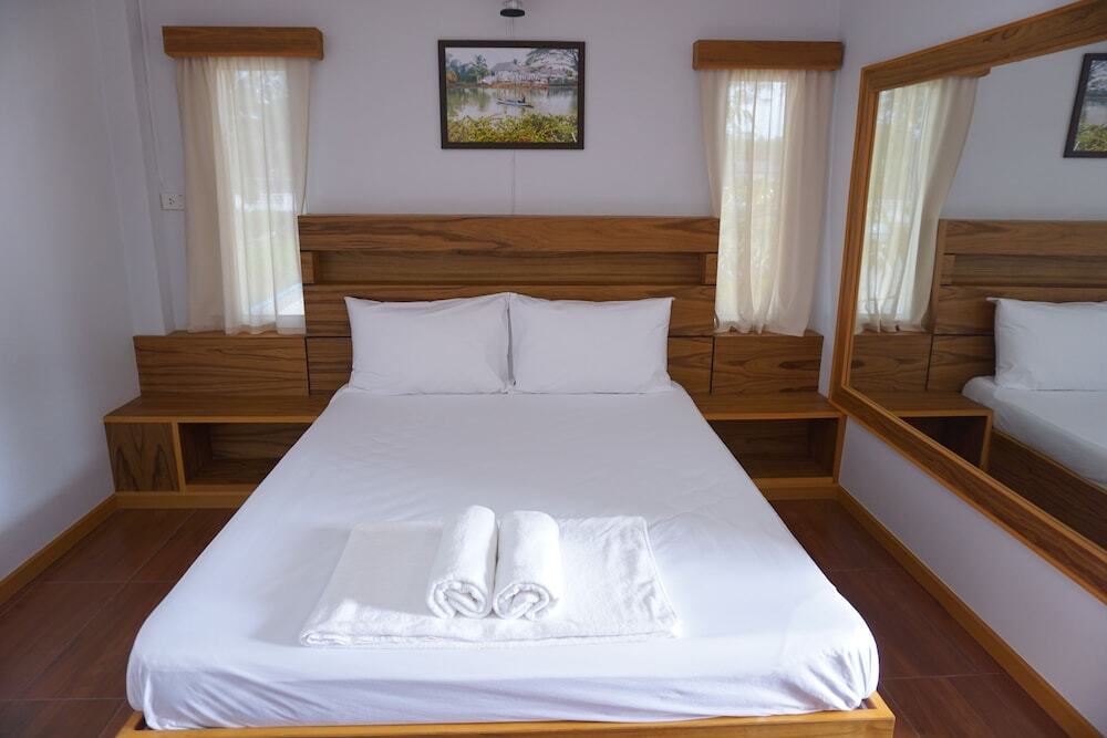 Лансака: Dokjan Resort