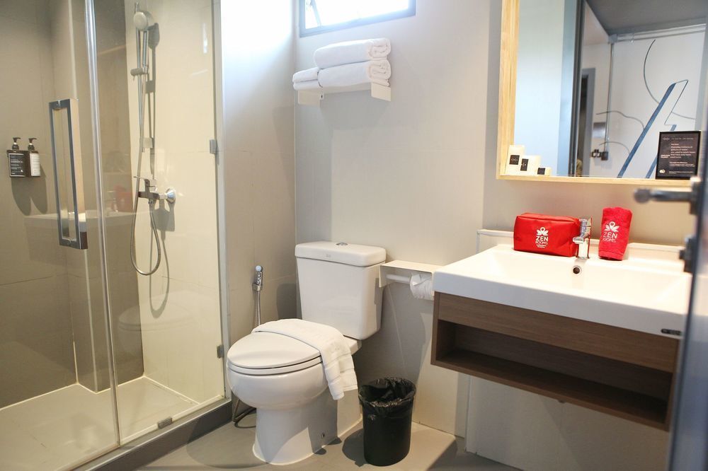 Бангкок: ZEN Rooms Ekkamai 6