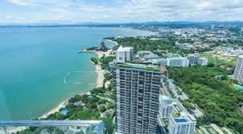 Паттайя: Central Pattaya Residence (At The Base Condo)