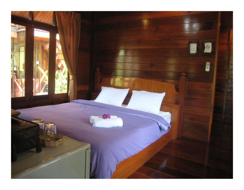 Ампхава: Baansuan Amphawan Resort