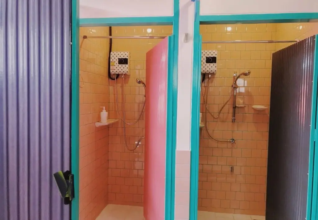 Бангкок: The Tent Hostel