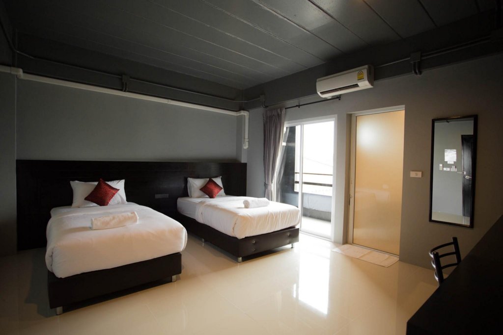 Чонбури: B-Black Hotel Chonburi