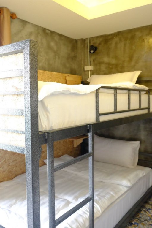 Краби: King Kong Hostel @ Krabi