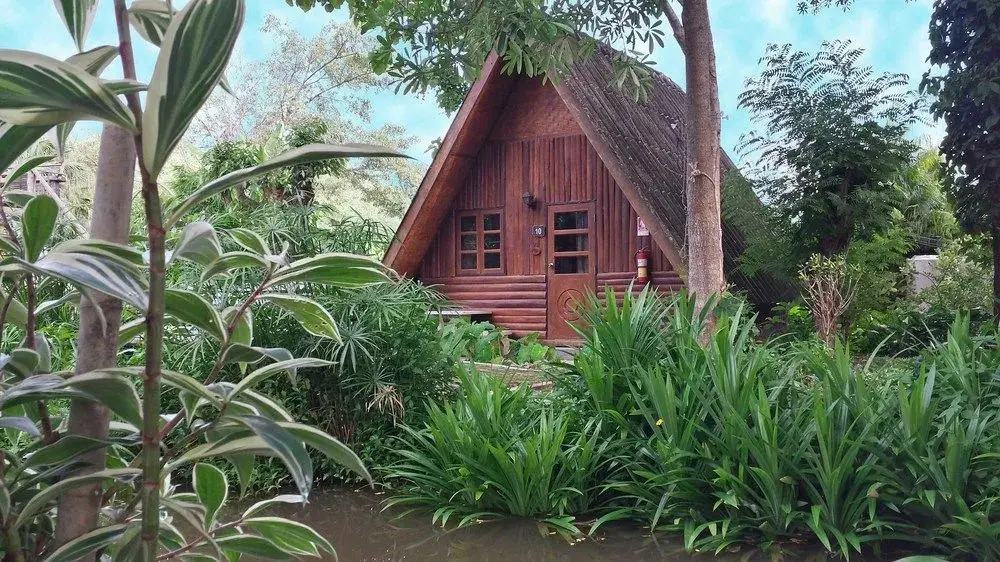 Паи: Ruan Mai Hom KINIMAN