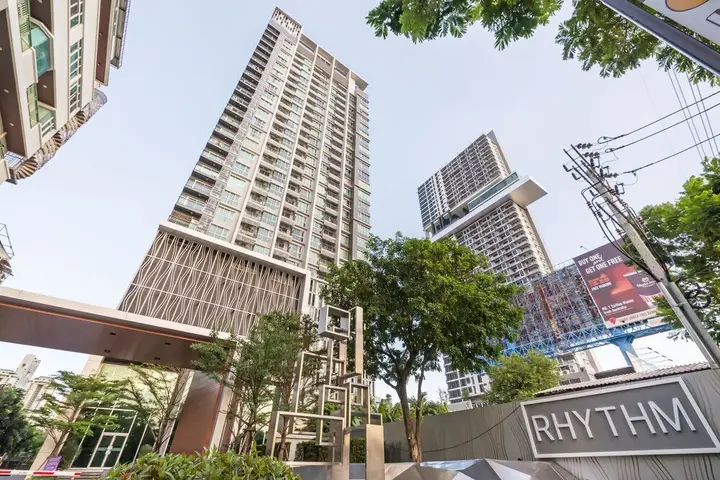 Бангкок: The Rhythm Sathorn By Favstay