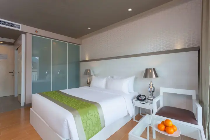 Пхукет: Best Western Patong Beach