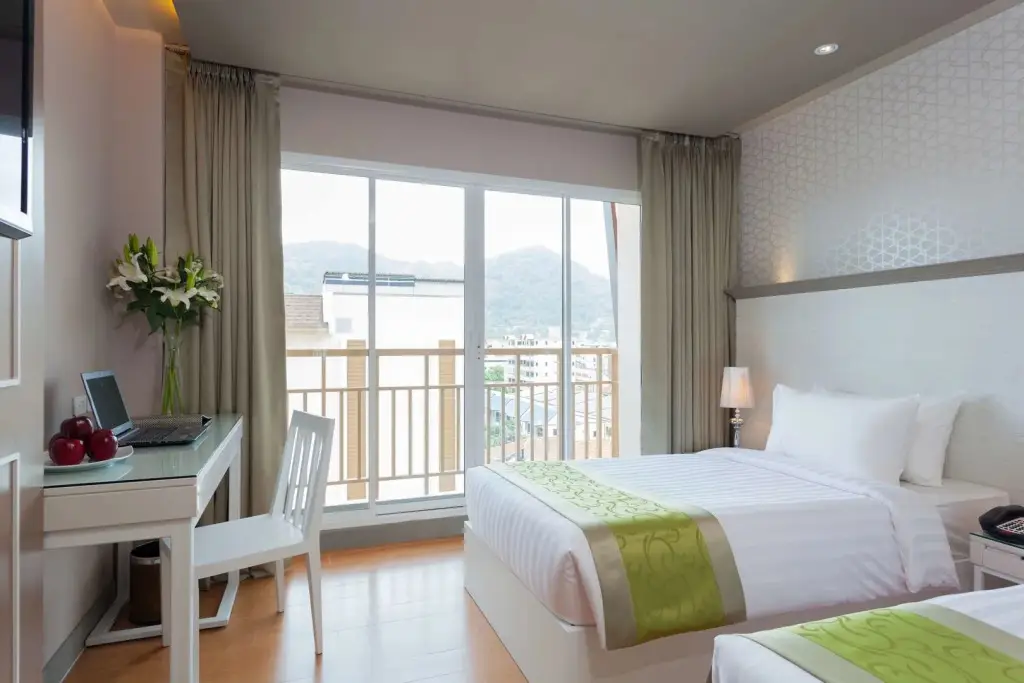 Пхукет: Best Western Patong Beach