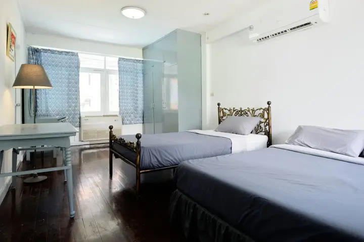 Бангкок: Siam Square House