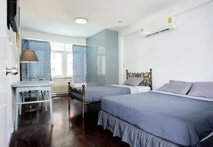 Бангкок: Siam Square House
