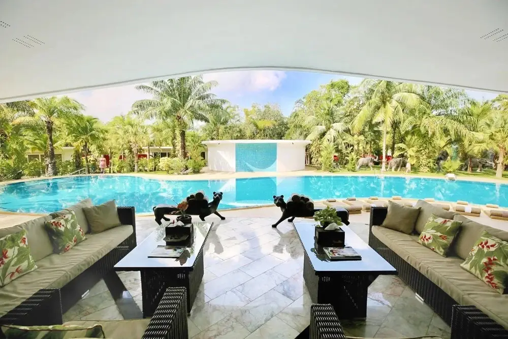 Бангламунг: Thaillywood Luxury Palace Unique In Pattaya