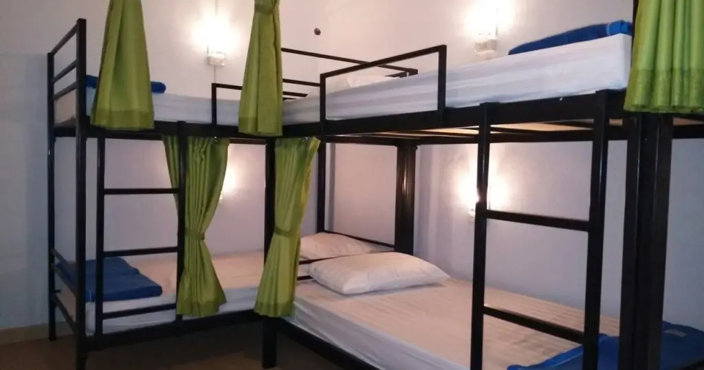 Краби: Infinity Hostel