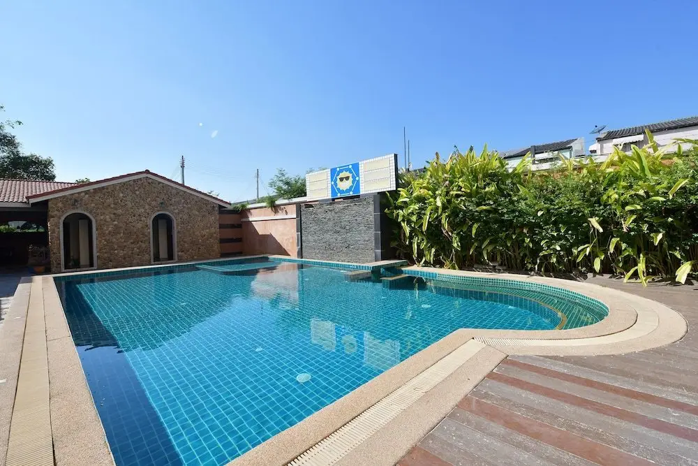 Паттайя: OYO 109 Ozone Prime Resort
