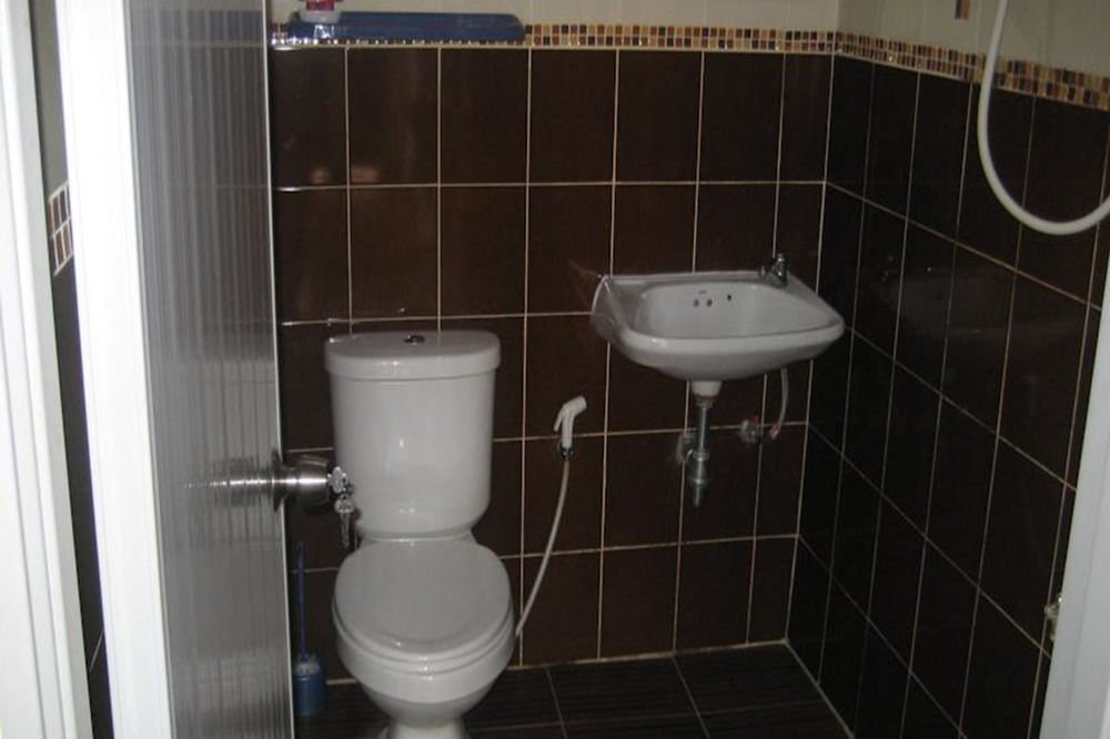 Чаам: Jonz Guesthouse