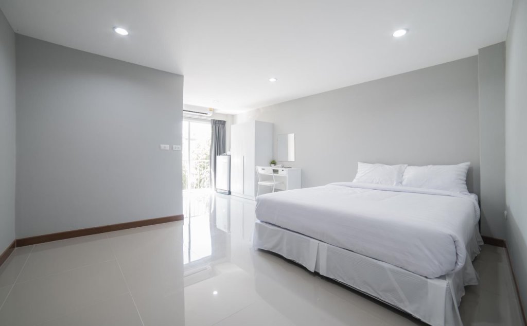 Бангкок: S44ROOM