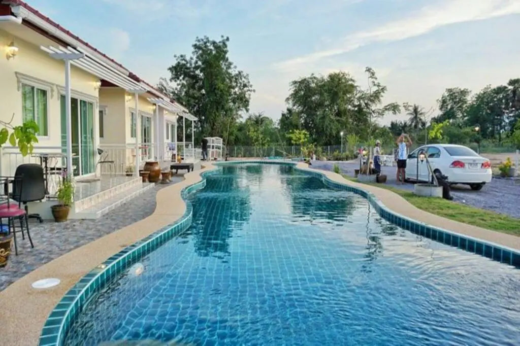 Чаам: Sky & Water Resort