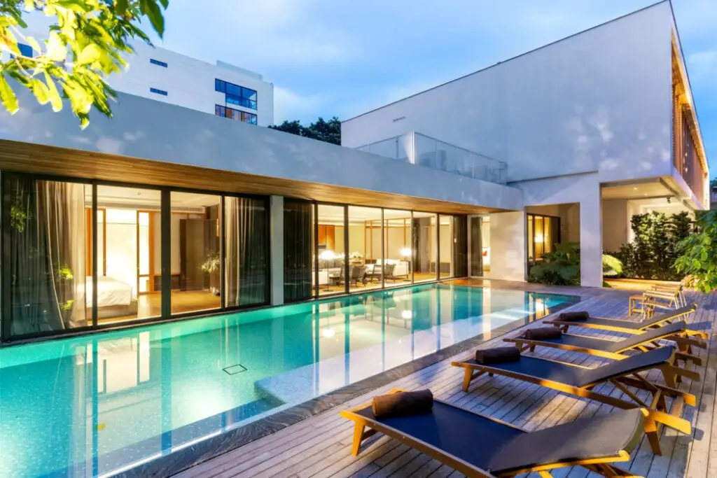 Бангкок: Villa Deva Resort & Hotel Bangkok