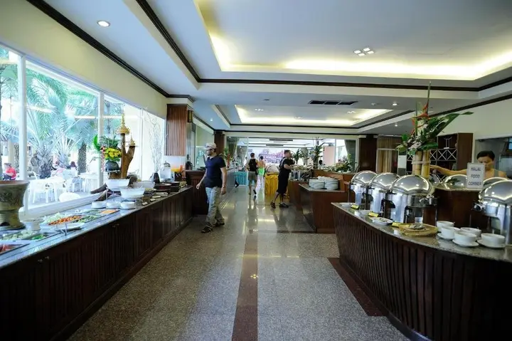 Кату: Bauman Grand Hotel