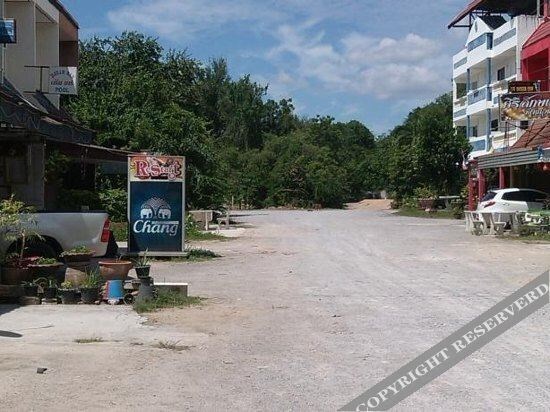 Чаам: M&S Guesthouse