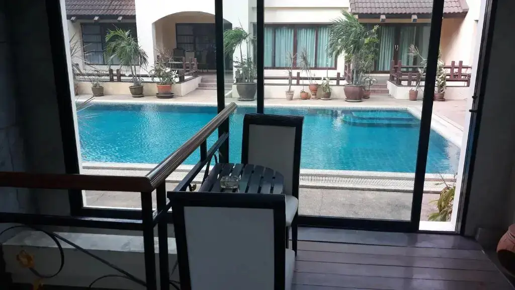 Паттайя: Dolphin Place