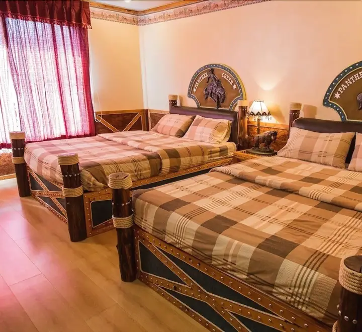 Пак-Чонг: Panther Creek Resort