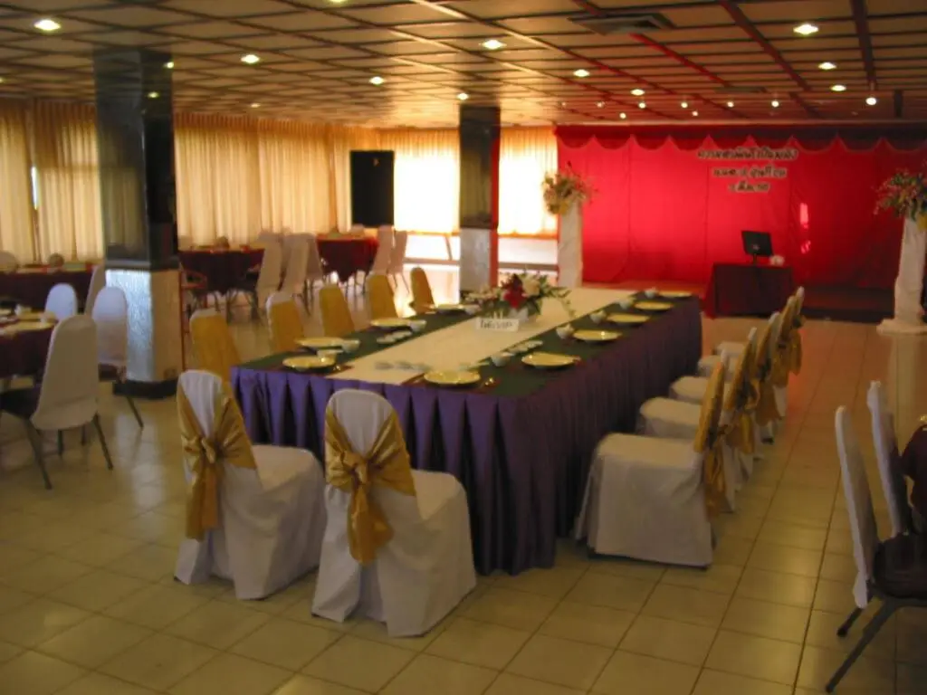 Столичный район Чантхабури: Eastern Hotel Chanthaburi