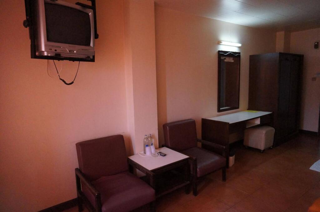 Столичный район Чантхабури: Eastern Hotel Chanthaburi