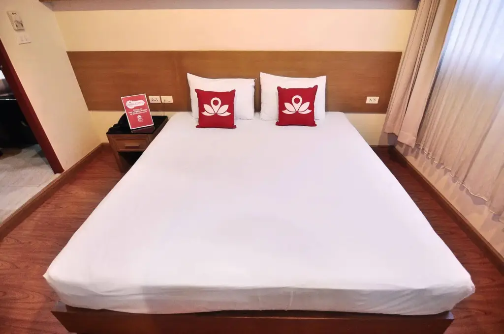 Бангкок: ZEN Rooms Surawong