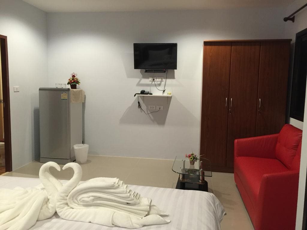 Кату: CK House Patong