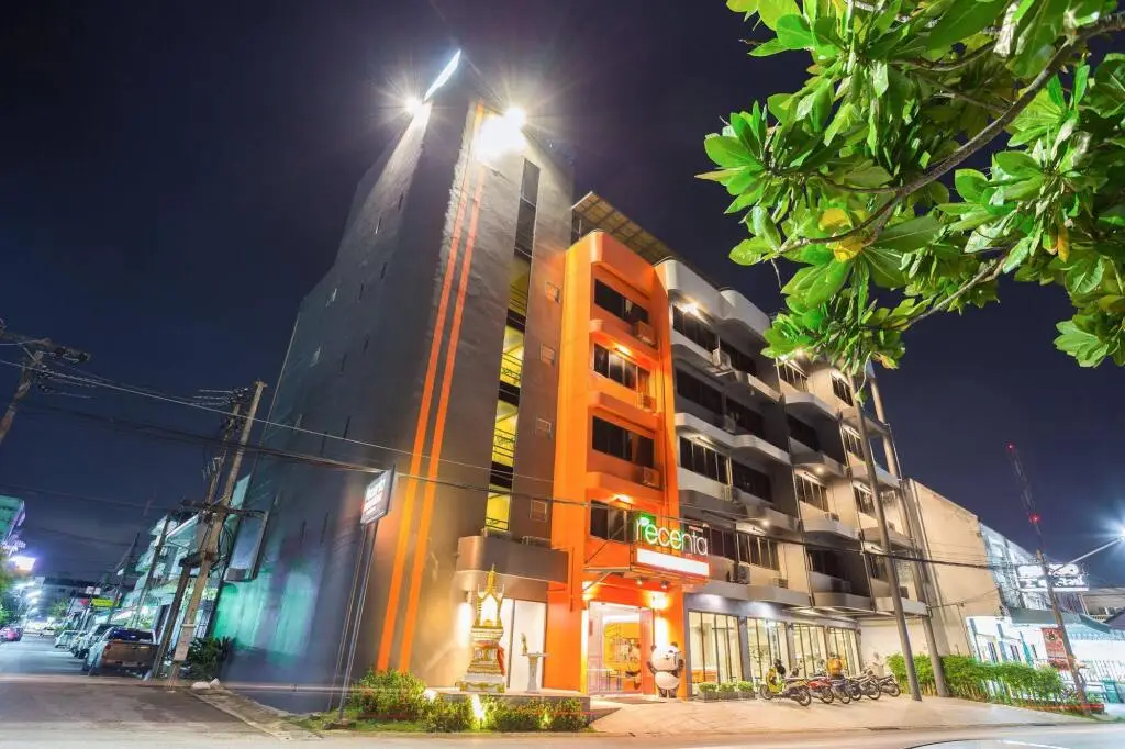 Пхукет: Отель Recenta Style Phuket Town
