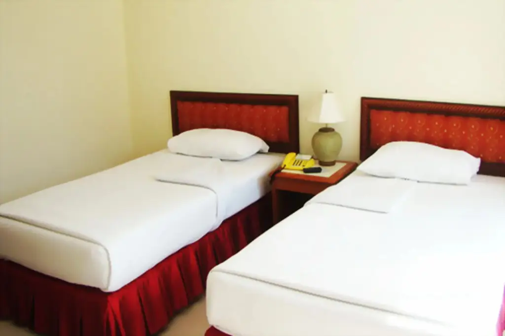 Миттапхап: Sir James Resort