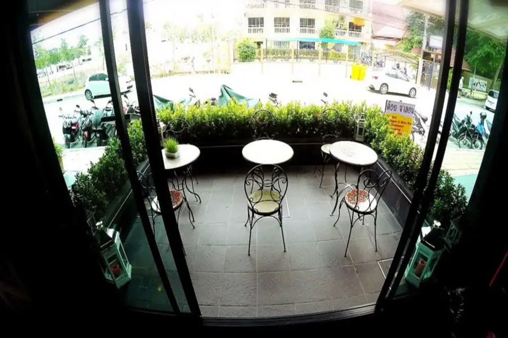 Паттайя: OYO 898 Sota Residence