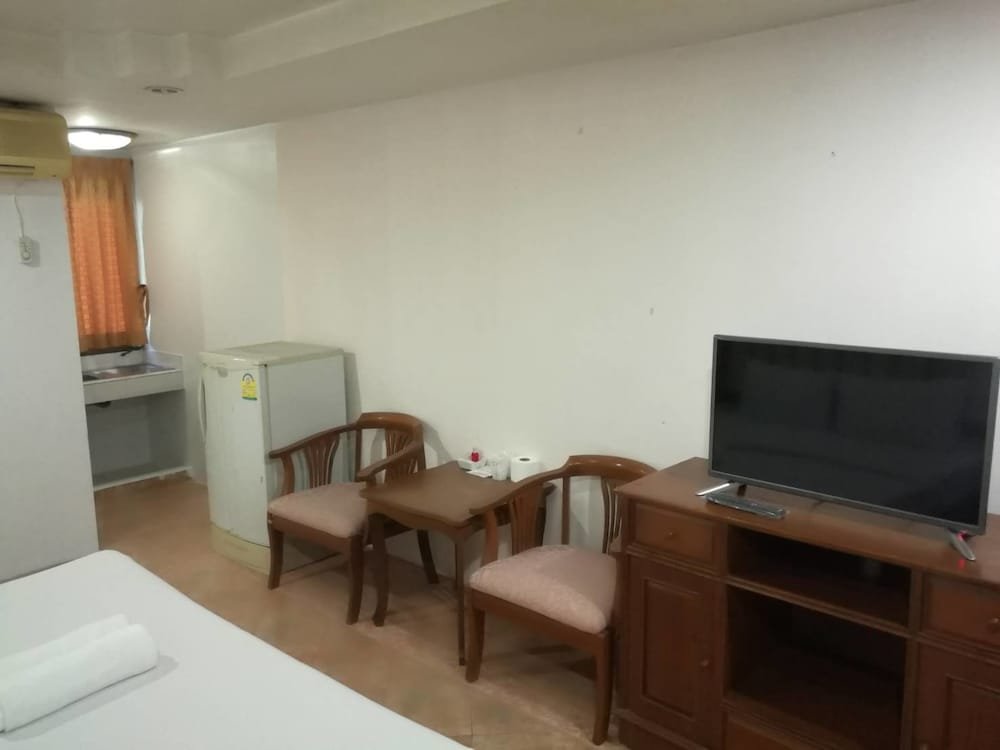 Бангкок: Js Tower Serviced Apartment