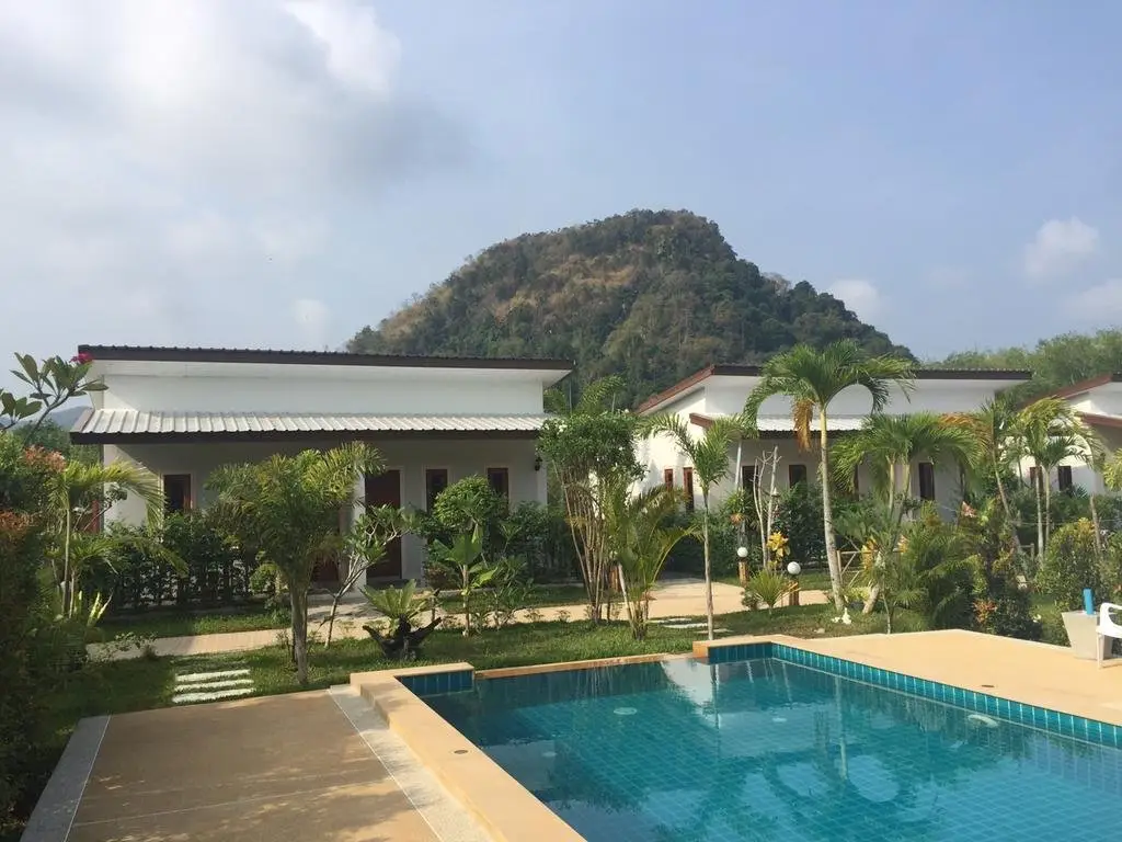 Краби: Ao Nang Pool and Resort